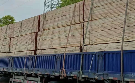 建筑木方2.jpg