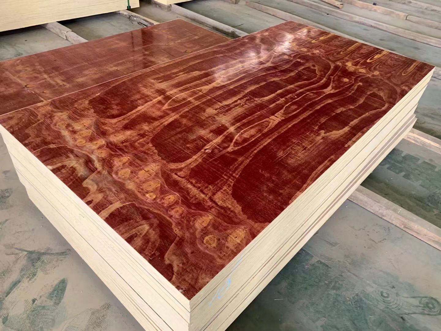 江西文总采购 2000 张木模板